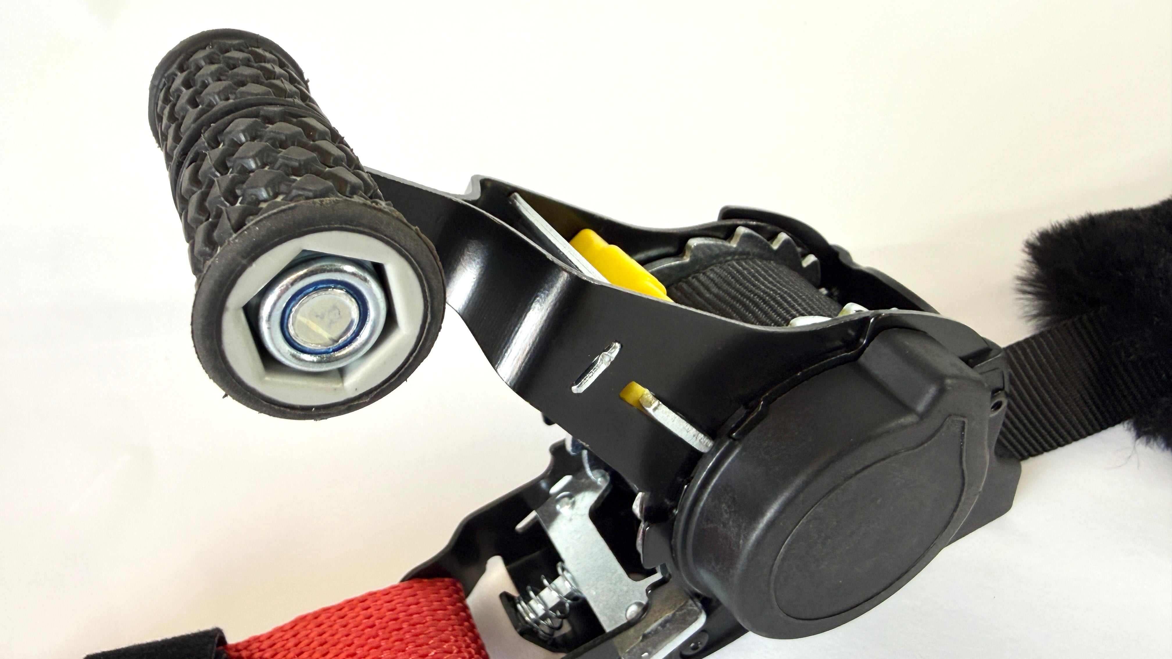 Electric trike loaded onto hitch cargo rack with ramp